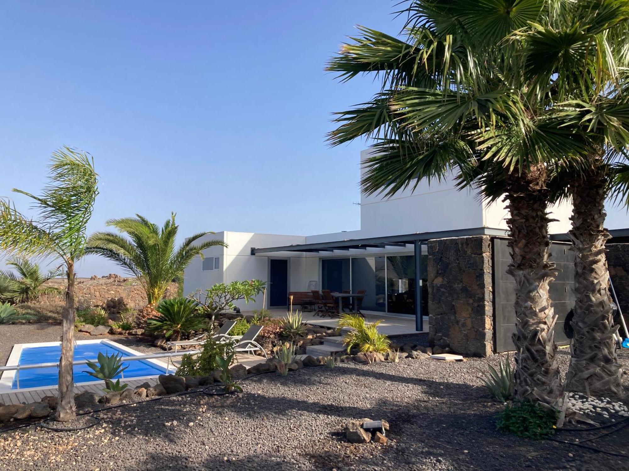 Majanicho Rock - Villa With Heated Pool Лахарес Екстериор снимка